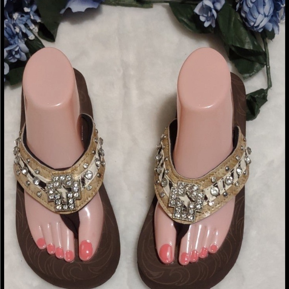 Montana sandals women’s size 8 like new